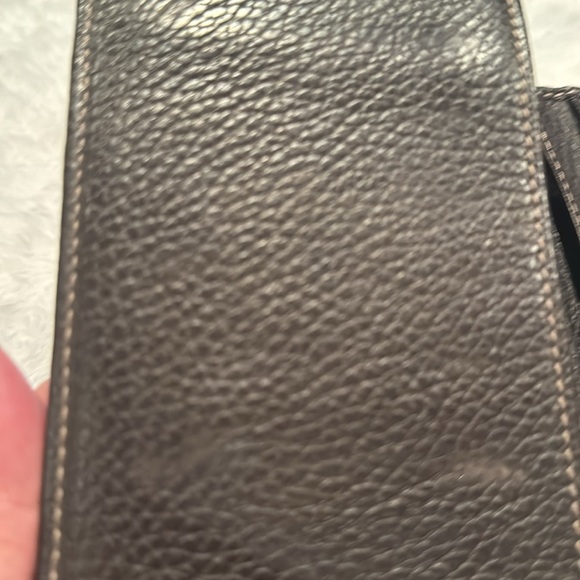 Gucci Monogram Wallet - Picture 16 of 16